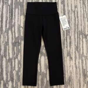 NWT Lululemon Wunder Train HR Crop 21”- Size 4